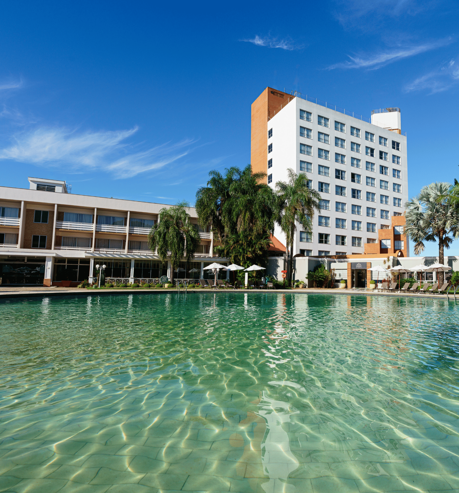 Grand Pool